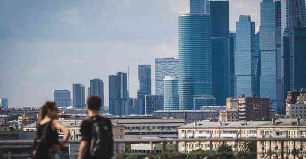 2024年8月12日八字喜火的女孩取名用火字旁吗